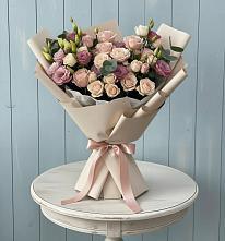 Букет цветов из:  Розы и Лизиантусы #REPLACE_PRED# Волочаевке-2