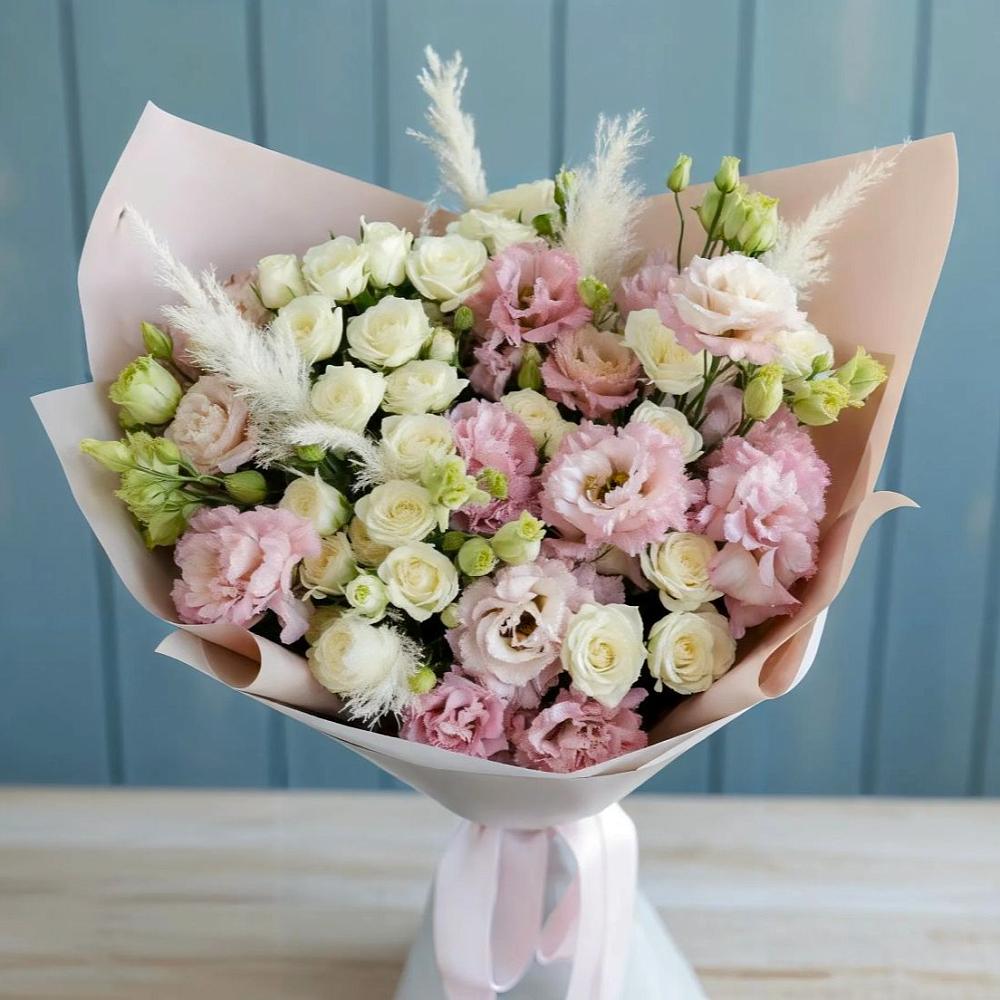 Букет цветов из: Альстромерии и Розы в Волочаевке-2