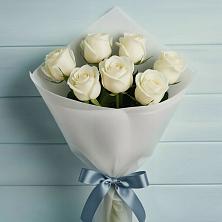 Букет 7 Белых роз Эдлесс Лав в Волочаевке-2