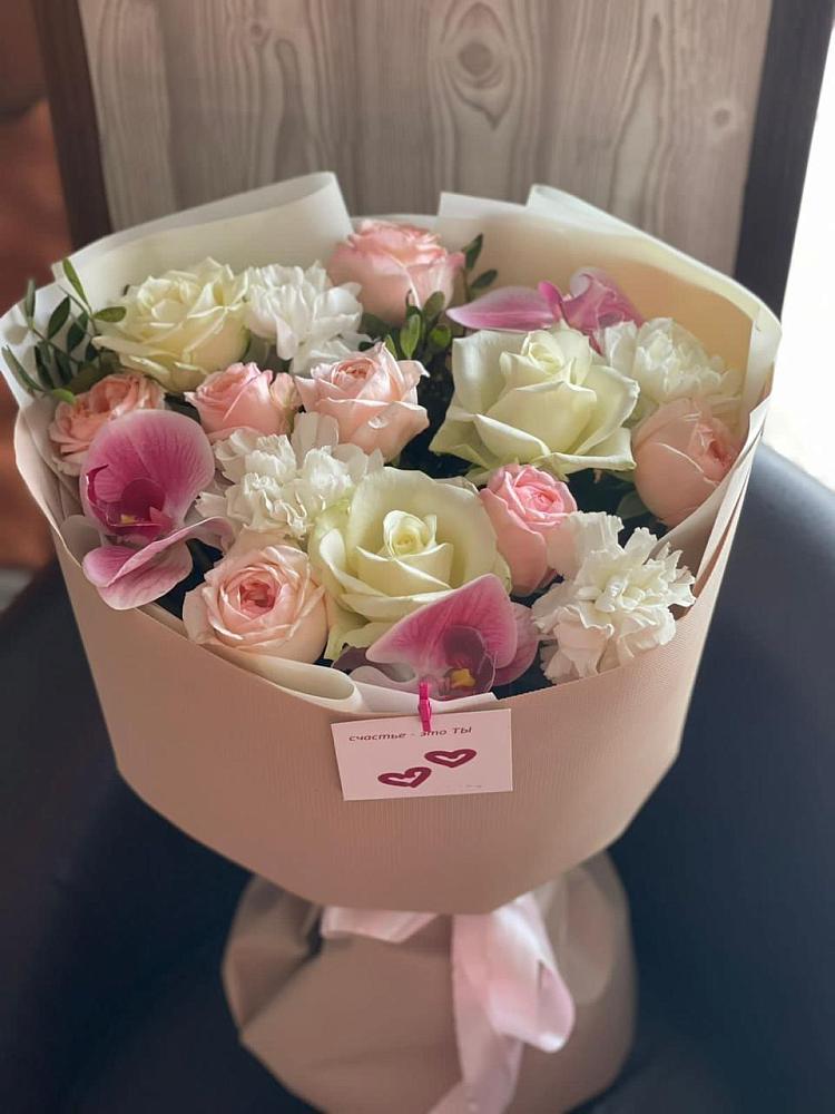 Букет цветов из: Орхидеи, Розы и Гвоздики в Волочаевке-2