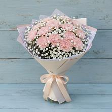 Букет цветов из:  Гвоздики в Волочаевке-2