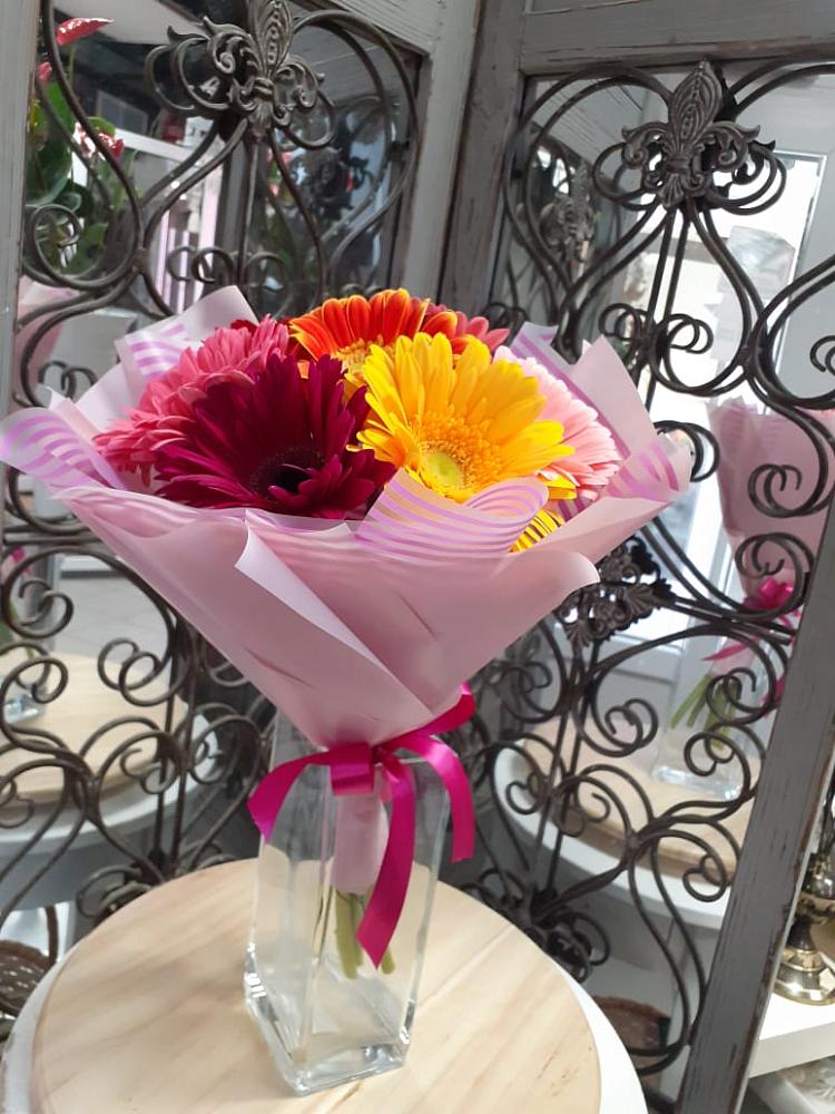 Букет цветов из: Герберы в Волочаевке-2