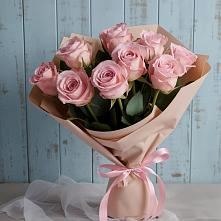 Букет цветов из:  Розы в Волочаевке-2