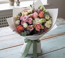 Букет цветов из:  Розы, Лизиантусы и Гвоздики в Волочаевке-2