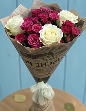 Букет цветов из:  Розы в Волочаевке-2