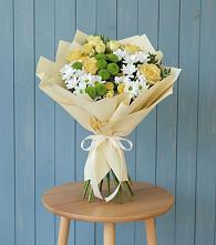 Букет цветов из:  Хризантемы и Розы #REPLACE_PRED# Волочаевке-2