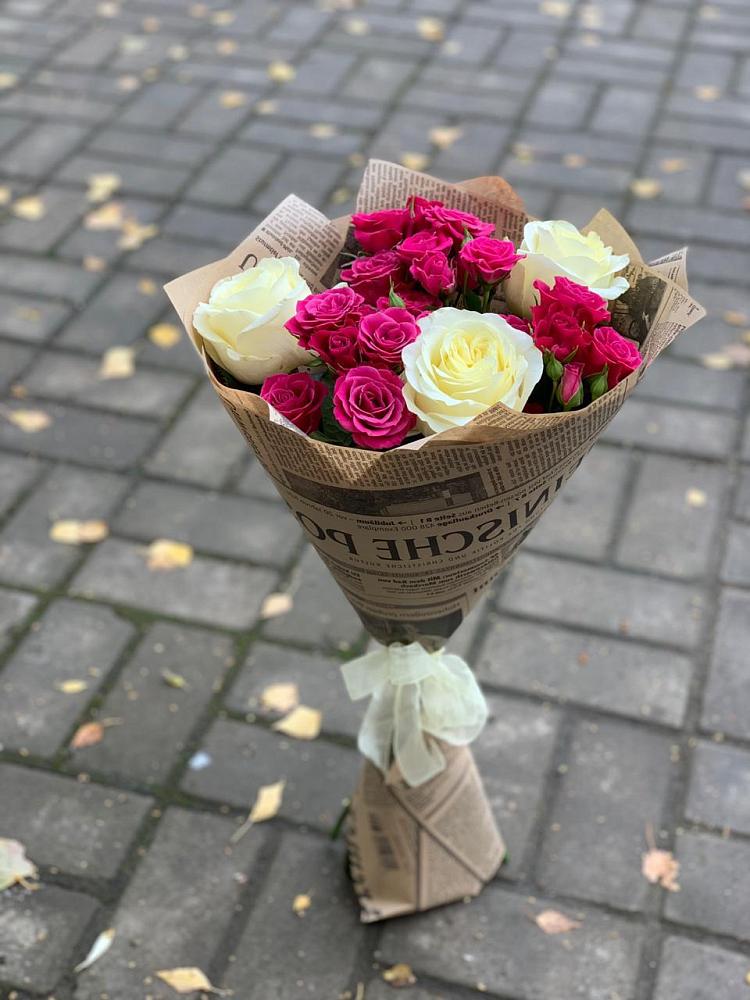 Букет цветов из: Розы в Волочаевке-2
