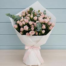Букет цветов из:  Розы #REPLACE_PRED# Волочаевке-2