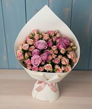 Букет цветов из:  Розы в Волочаевке-2