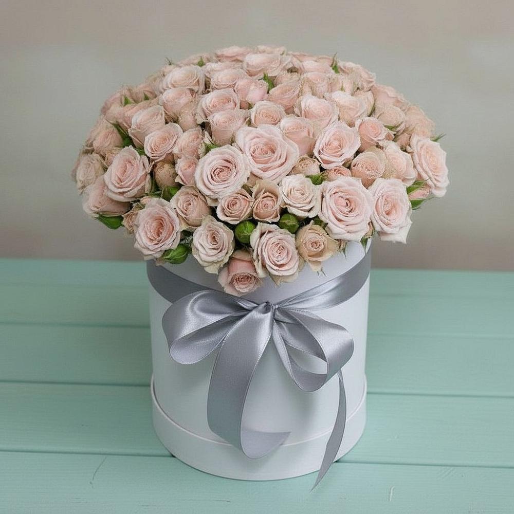 Цветочная композиция из Розы в шляпной коробке в Волочаевке-2